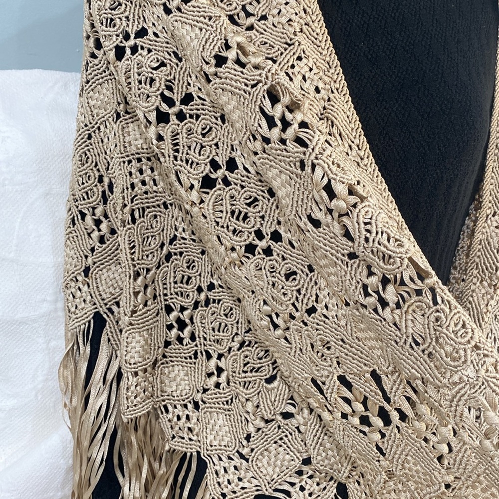 Hand made rare with ribbon 🎀 rayon yarn beige formal wrap stole scarf🧣stunning